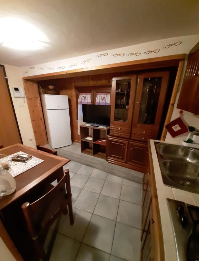 Casa Chiara Leilighet Nus Eksteriør bilde